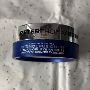 Peter Thomas Roth Retinol Fusion PM Eye Patches - Blue